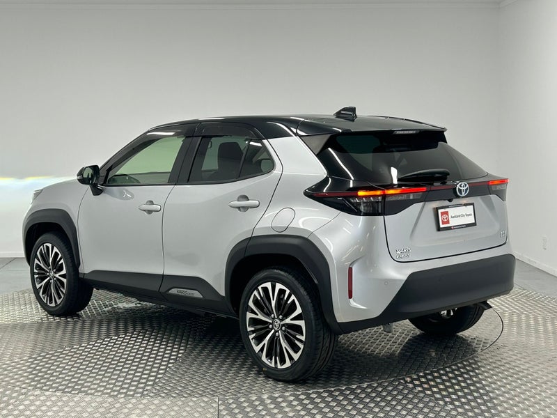 2021 Toyota Yaris Cross Cross 1.5 Hybrid Z image 5
