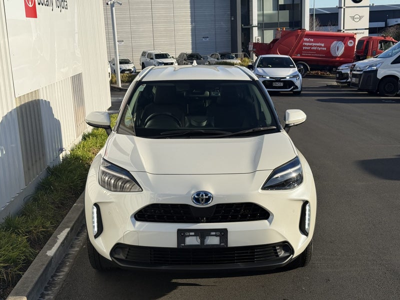 2021 Toyota Yaris Cross Cross 1.5 Hybrid Z 5 Dr... image 3