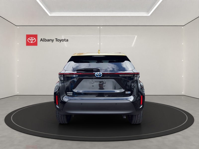 2021 Toyota Yaris Cross Cross 1.5 Hybrid Z 5 Dr... image 4
