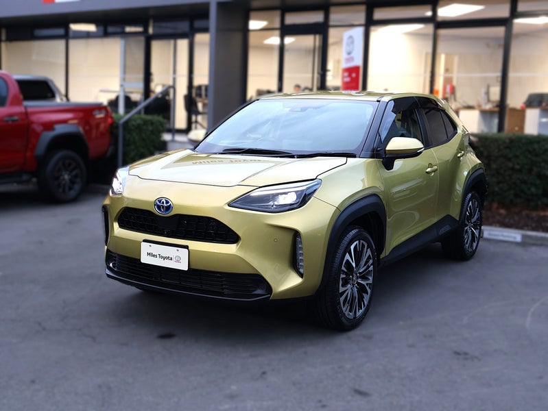 2021 Toyota Yaris Cross Cross 1.5 Hybrid Z 5 Dr... image 3