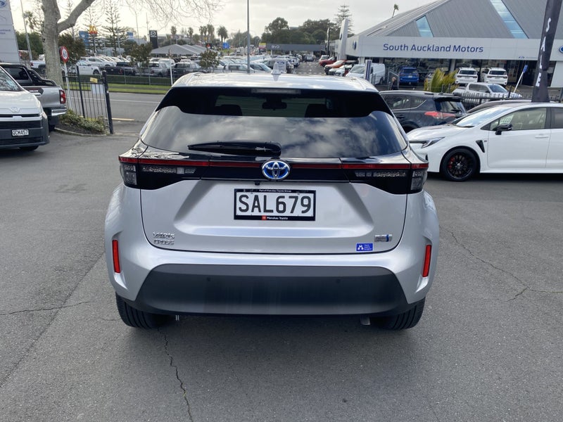 2021 Toyota Yaris Cross Cross 1.5 Hybrid Z SUV image 3