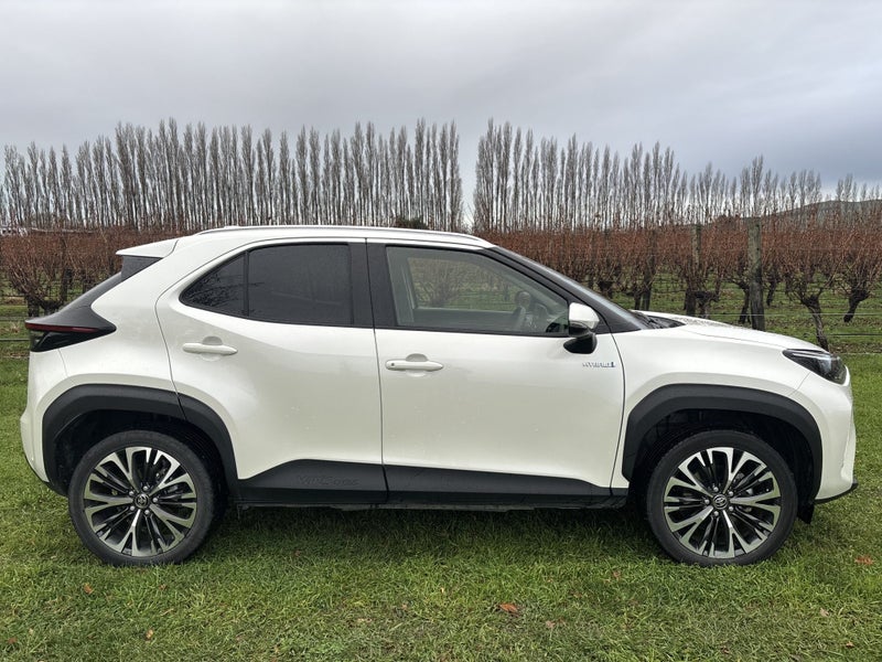 2021 Toyota Yaris Cross Limited 1.5P HV ECVT FW... image 3