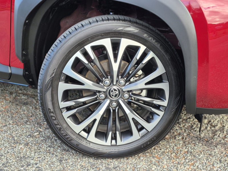 2021 Toyota Yaris Cross Limited 1.5P HV ECVT FW... image 2