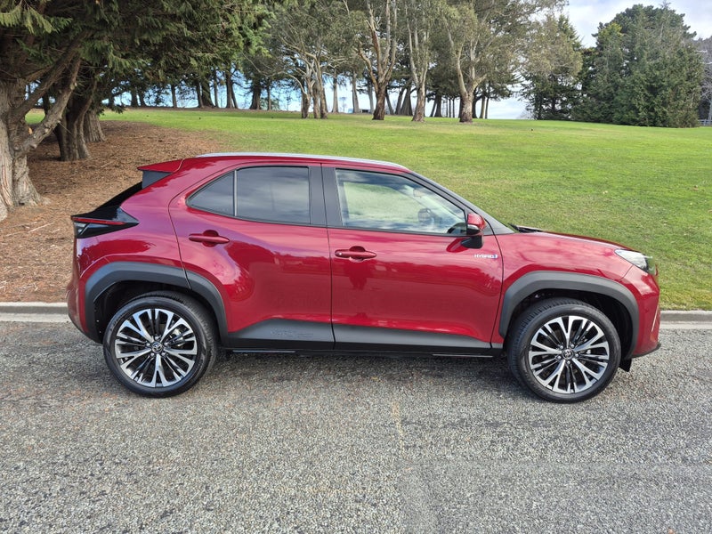 2021 Toyota Yaris Cross Limited 1.5P HV ECVT FW... image 4