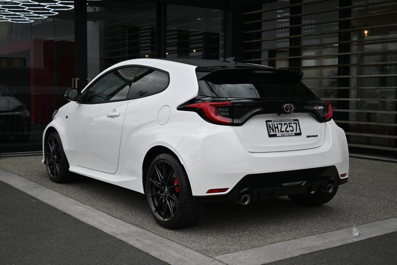 2021 Toyota Yaris GR 1.6 Turbo Petrol AWD Hatch... image 2