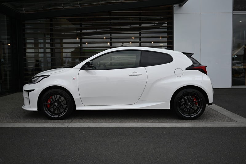 2021 Toyota Yaris GR 1.6 Turbo Petrol AWD Hatch... image 3