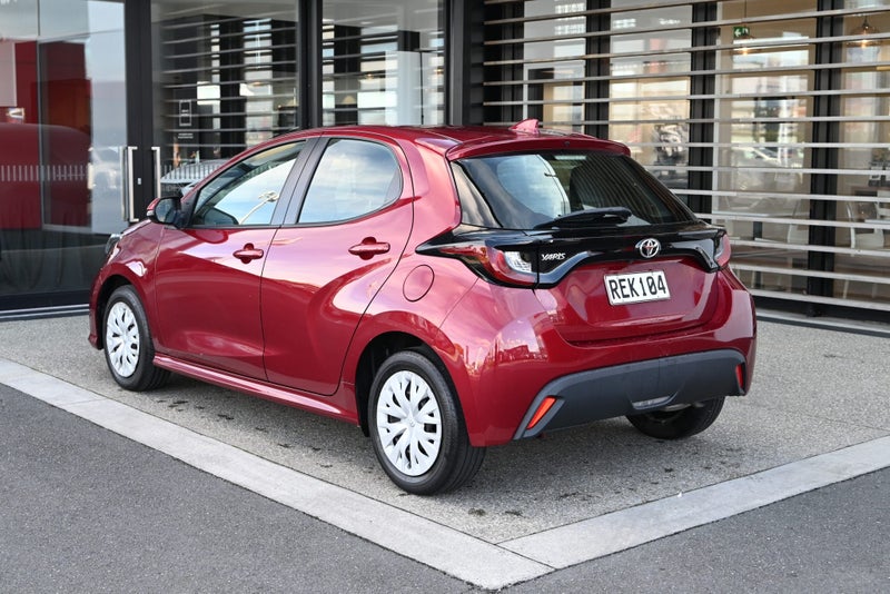 2021 Toyota Yaris GX 1.5 Petrol FWD Hatchback image 2