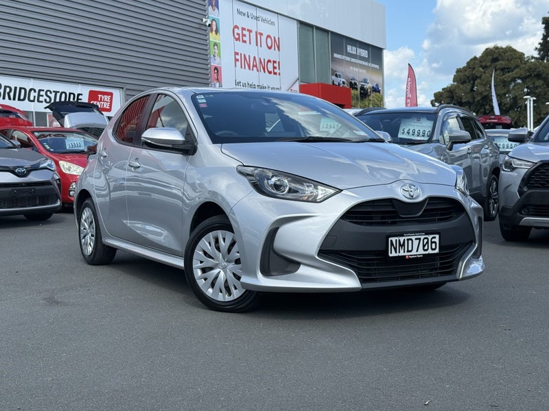 2021 Toyota Yaris GX 1.5L image 5