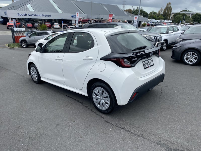 2021 Toyota Yaris GX 1.5P image 5