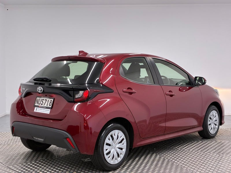 2021 Toyota Yaris GX 1.5P image 3