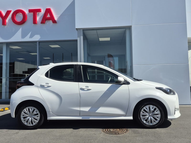 2021 Toyota Yaris Gx 1.5P Auto image 3