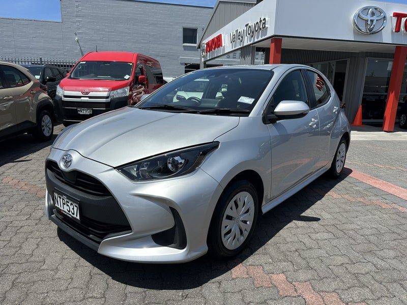 2021 Toyota Yaris GX 1.5P CVT FWD HB/5D/5S - PE... image 3