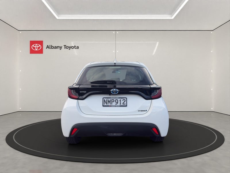 2021 Toyota Yaris GX 1.5P HV ECVT FWD HB/5D/5S... image 4