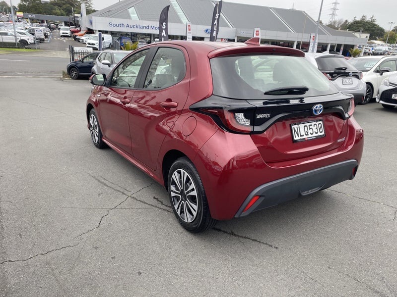 2021 Toyota Yaris GX 1.5P Hybrid image 5