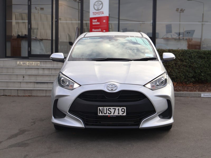 2021 Toyota Yaris GX, Petrol image 2