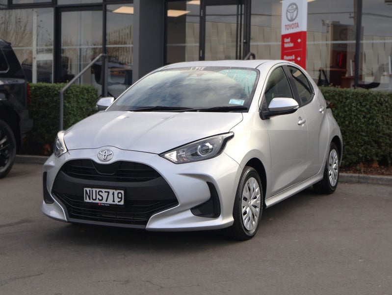 2021 Toyota Yaris GX, Petrol image 3