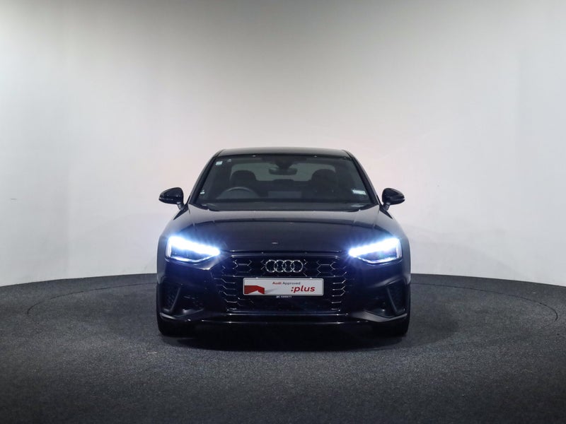 2022 Audi A4 S-line 40 TFSI 140kW quattro image 2