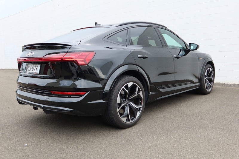 2022 Audi e-tron S Sportback 370kw image 3