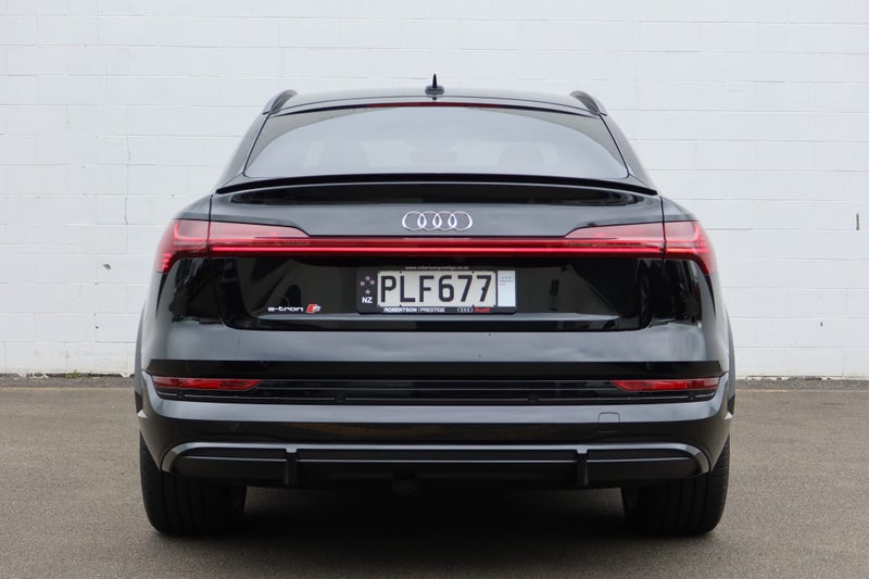 2022 Audi e-tron S Sportback 370kw image 4