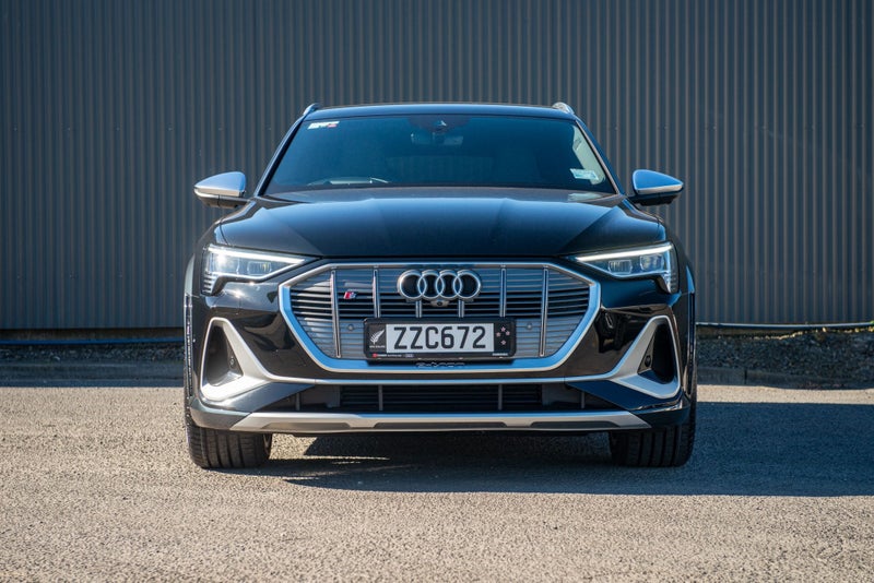 2022 Audi e-tron S Sportback 370kW quattro image 2