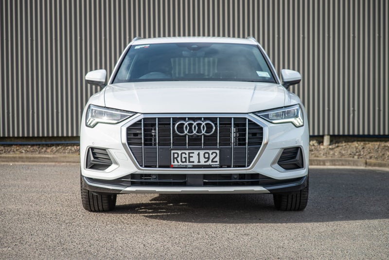 2022 Audi Q3 35TFSI 110kW Advanced image 3