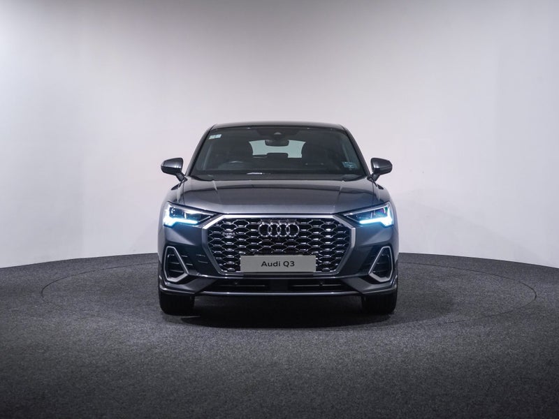 2022 Audi Q3 Sportback 45 180kW quattro image 3