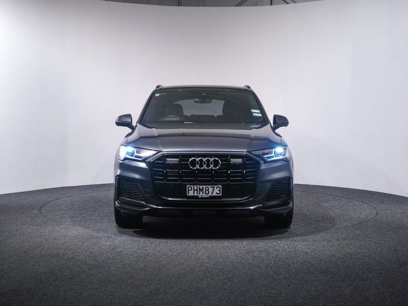 2022 Audi Q7 S-line 50 TDI quattro image 3