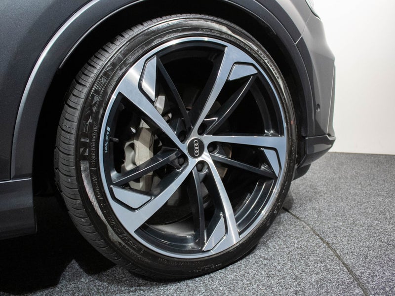 2022 Audi Q7 S-line 50 TDI quattro image 5