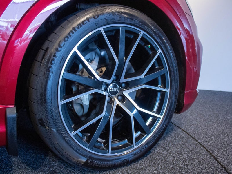 2022 Audi Q8 S-line 55 TFSI 250kW quattro image 5