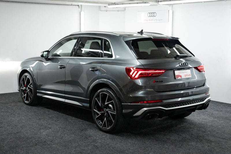 2022 Audi RS Q3 (294 kW) image 3