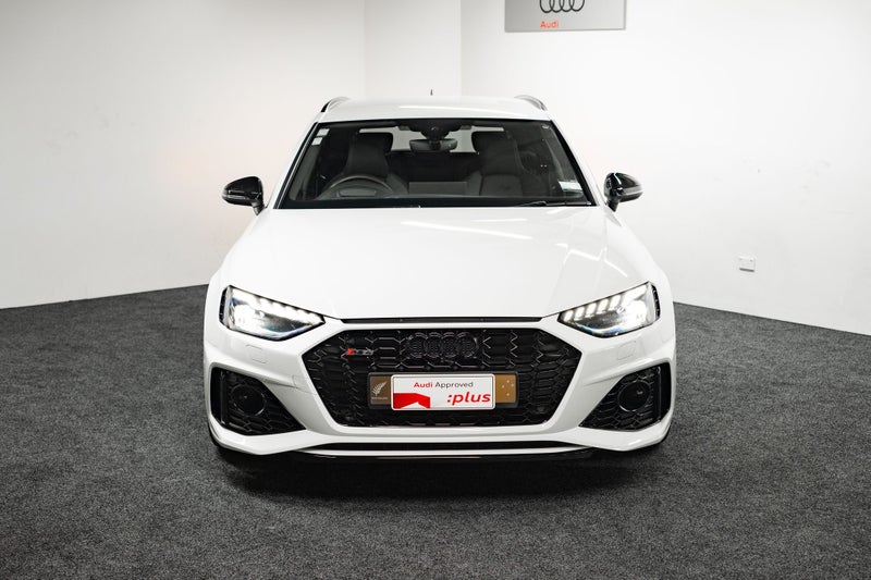 2022 Audi RS4 RS 4 Avant (331kW) image 2