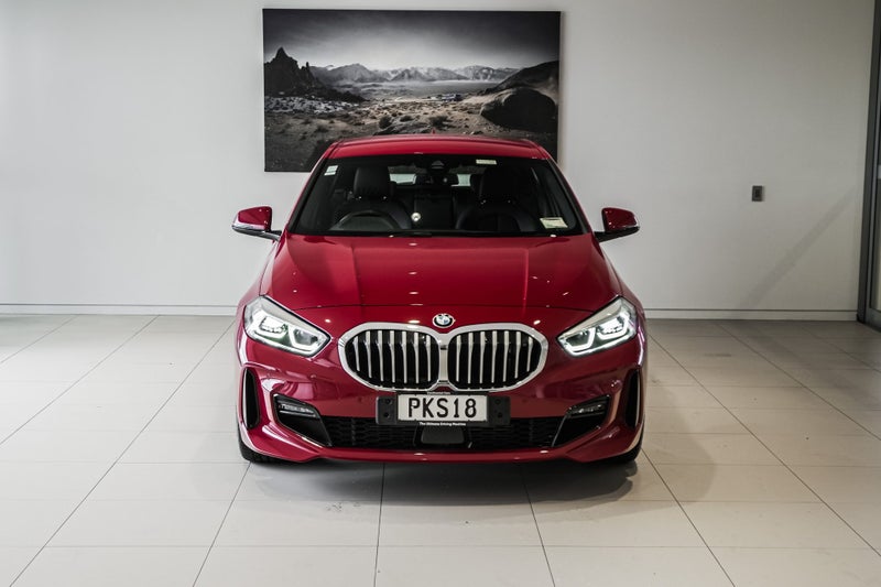 2022 BMW 118i 1.5PT/7AT image 5