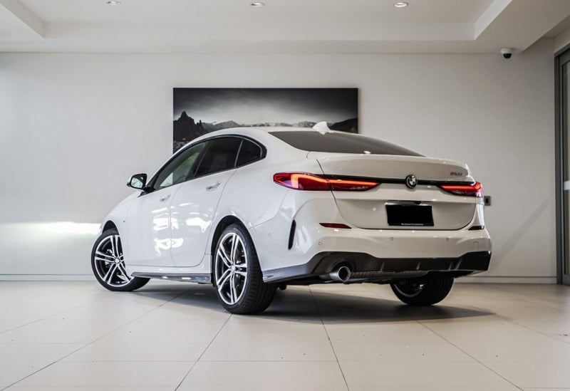 2022 BMW 218i Gran Coupe M Sport + Comfort Lite image 3