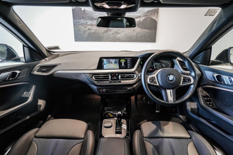 2022 BMW 218i Gran Coupe M Sport + Comfort Lite image 4