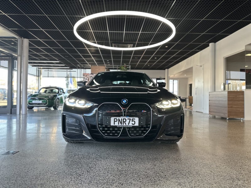 2022 BMW i4 M50 image 2