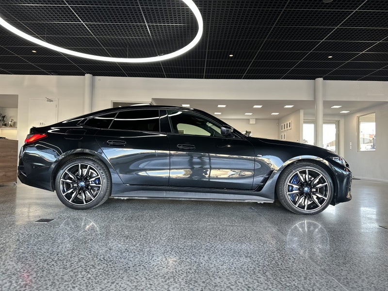 2022 BMW i4 M50 image 3