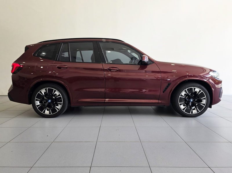 2022 BMW iX3 M Sport Impressive image 3