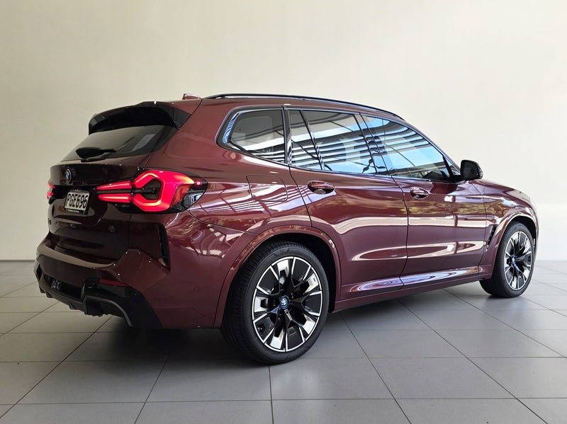 2022 BMW iX3 M Sport Impressive image 4
