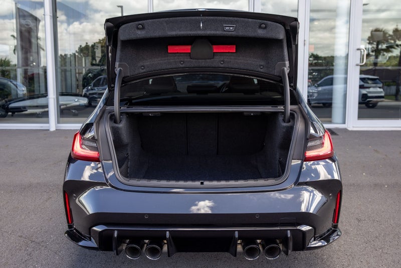 2022 BMW M3 Competition xDrive image 4