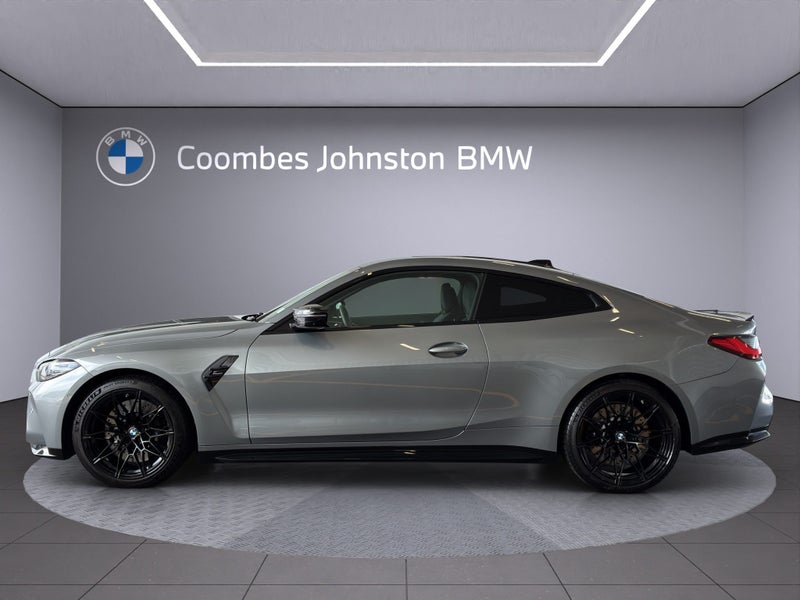 2022 BMW M4 Competition image 3