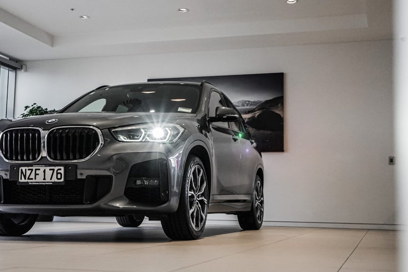 2022 BMW X1 sDrive18i M-Sport image 5