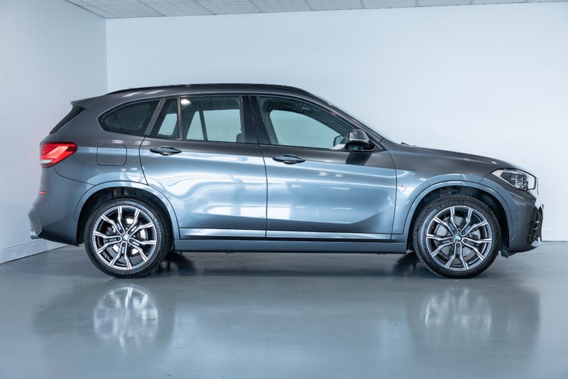 2022 BMW X1 sDrive20i M Sport image 5