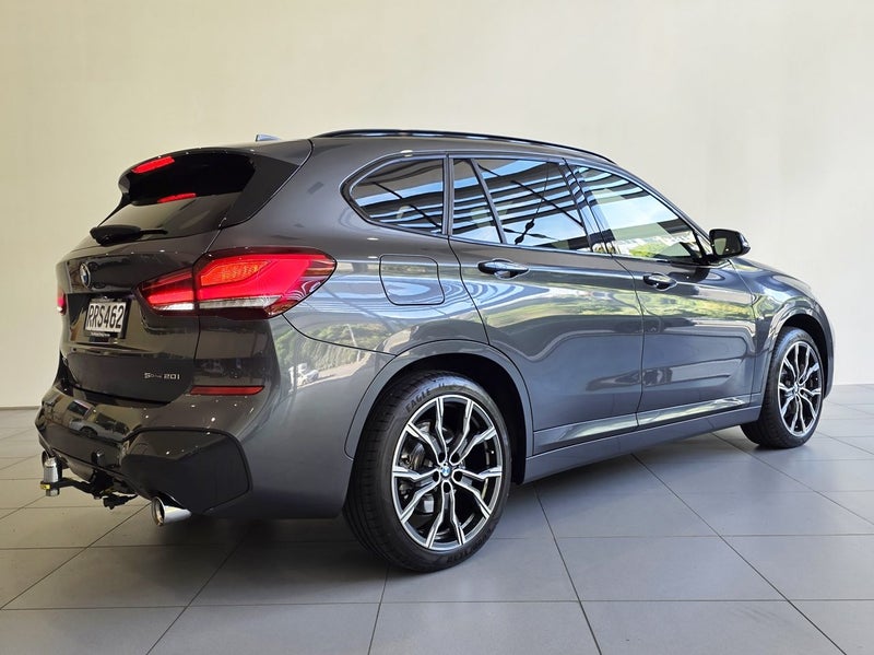 2022 BMW X1 sDrive20i xLine M Sport image 4