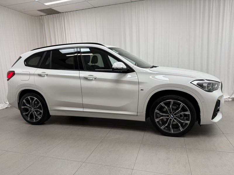 2022 BMW X1 X1 sDrive18i M Sport + Innovations image 2
