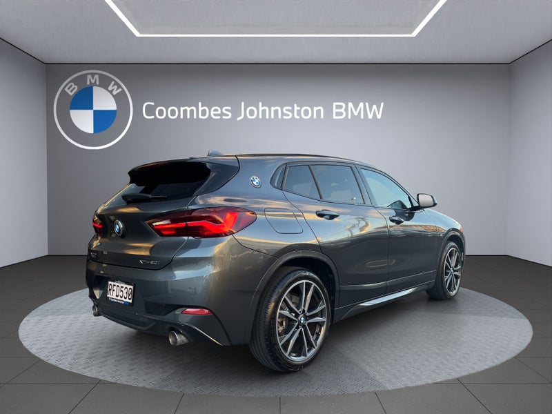 2022 BMW X2 20i xDrive M-Sport + Innovations Pack image 5