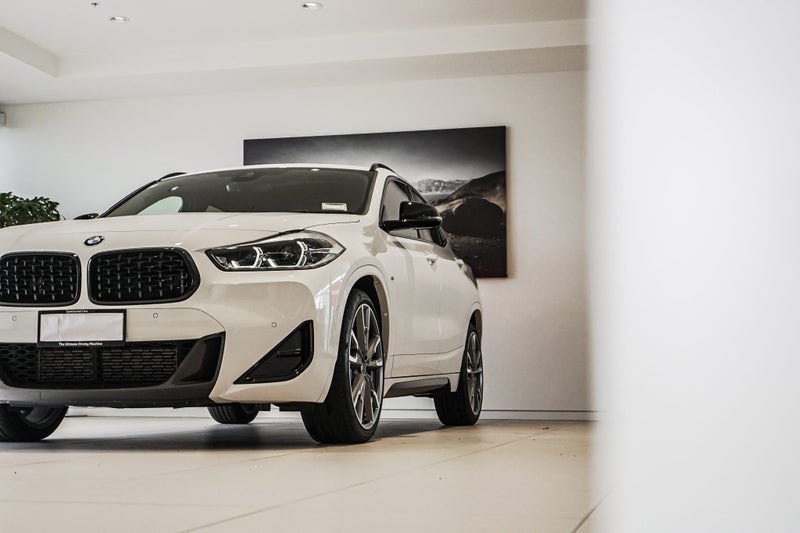 2022 BMW X2 M35i M Performance image 5