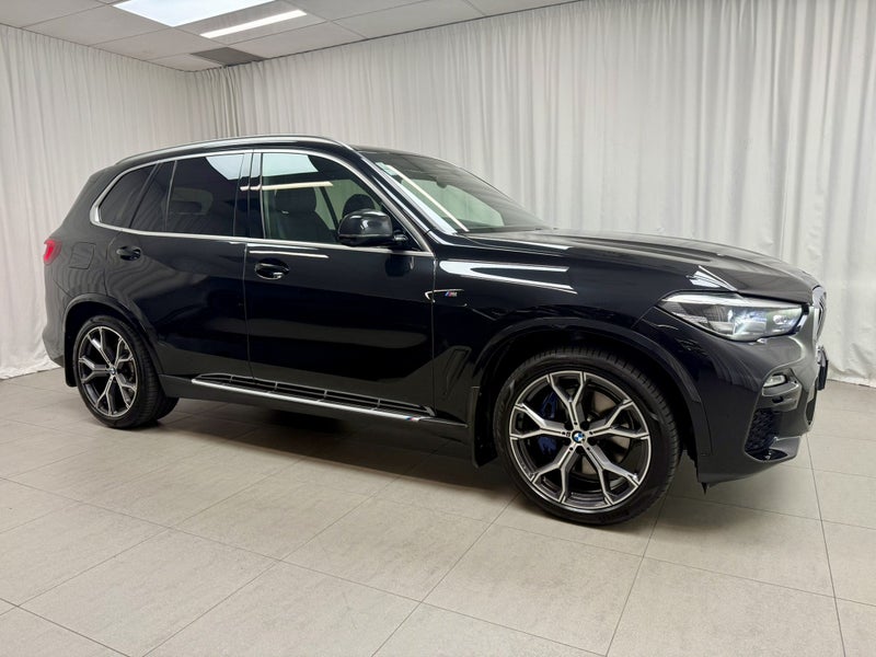 2022 BMW X5 X5 xDrive30d M Sport + Comfort Lite image 2