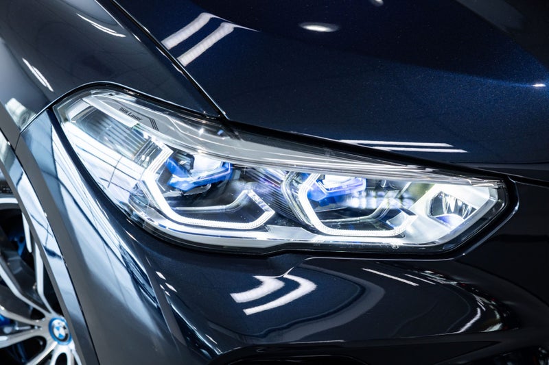 2022 BMW X5 xDrive45e iPerformance M Sport image 2