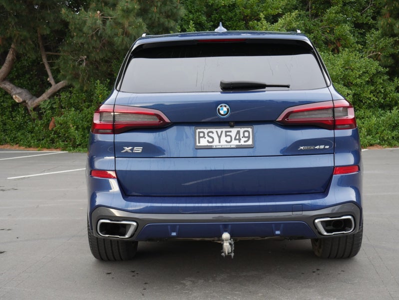 2022 BMW X5 xDrive45e iPerformance M Sport image 5