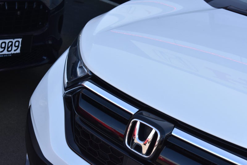 2022 Honda CR-V Touring 1.5Pt image 5